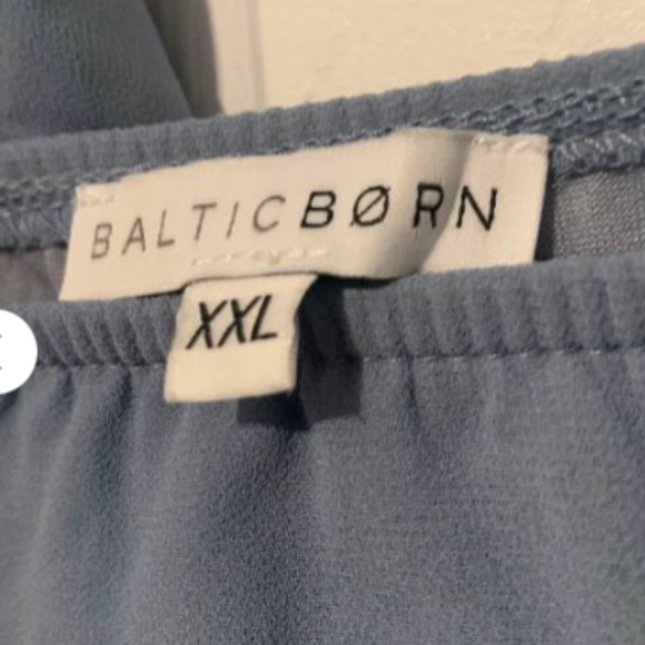 Victoria Off Shoulder Maxi Dress | Light Blue - Picture 2 of 3